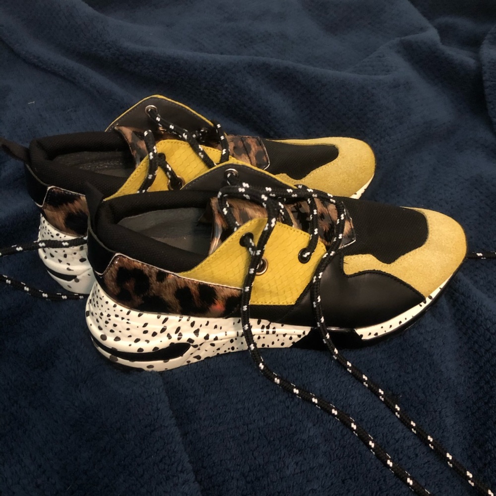 Cliff sneakers